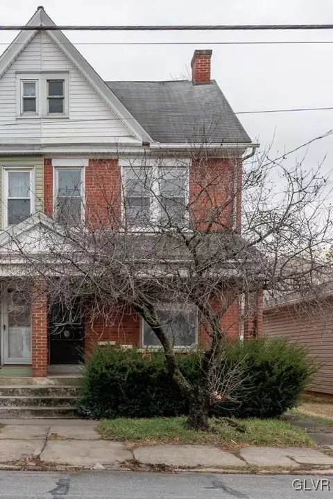 920 Chestnut St, Emmaus, PA 18049