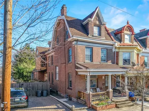 424 2nd Ave, Bethlehem, PA 18018