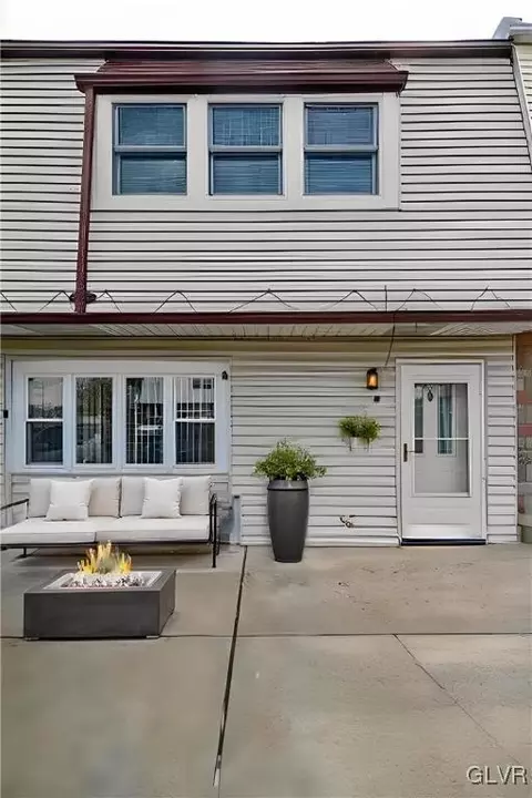 710 N Lacrosse St, Allentown, PA 18109