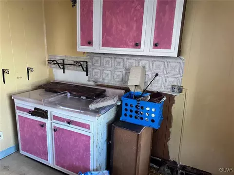 51 E Garrison St, Bethlehem, PA 18018 photo 4