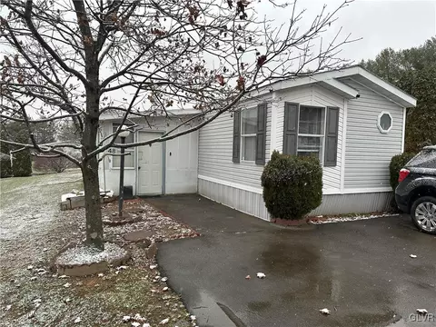 48 Blue Mountain Vw, Kunkletown, PA 18058