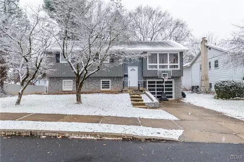 818 Berks St, Allentown, PA 18104