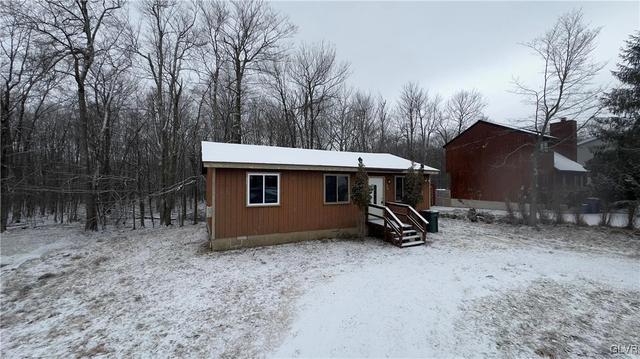 9014 Idlewild Dr, Coolbaugh Twp, PA 18466