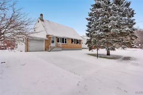 49 Meadow Ave, Tamaqua, PA 18252
