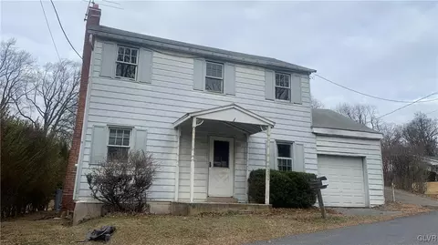 251 E Rock Rd, Allentown, PA 18103