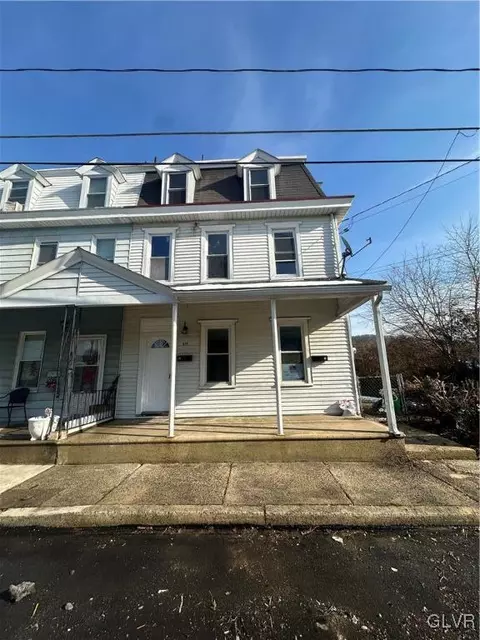 833 S Front St, Allentown, PA 18103