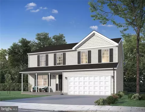 15 Club House Rd, Butler Twp, PA 17921