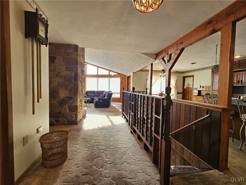 800 Copella Rd, Bath, PA 18014 photo 15