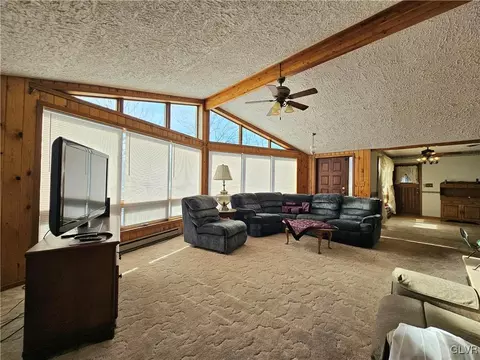800 Copella Rd, Bath, PA 18014 photo 18