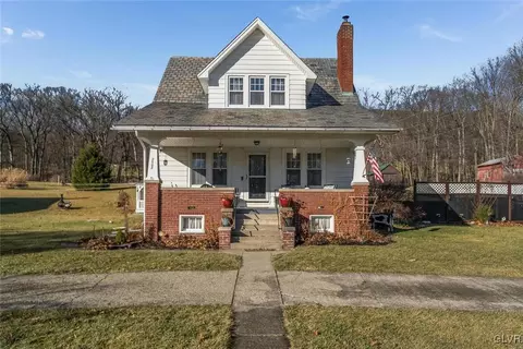 2508 W Bangor Rd, Bangor, PA 18013