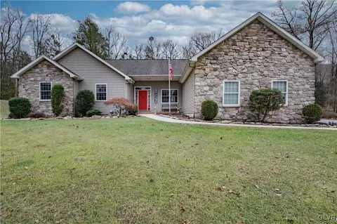 2431 Point Phillips Rd, Kunkletown, PA 18058