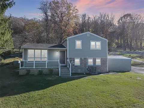 721 Frost Hollow Rd, Forks Twp, PA 18040