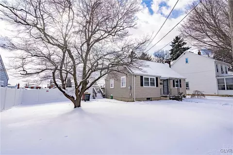 220 E Union St, Fullerton, PA 18052