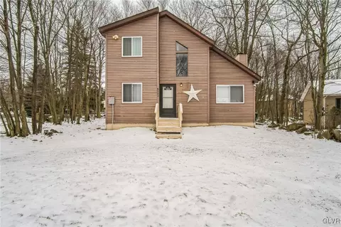 9183 Buttonwood Ct, Coolbaugh Twp, PA 18466