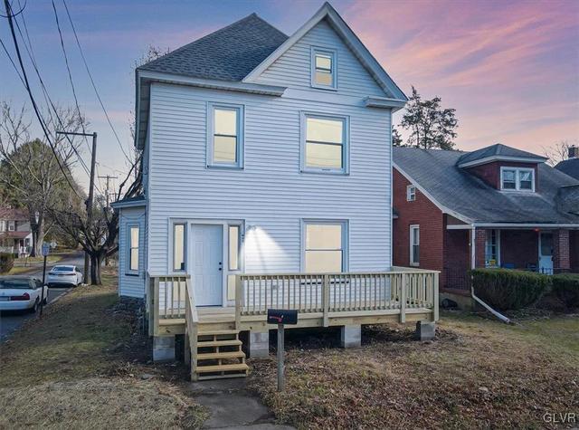 400 N Courtland St, East Stroudsburg, PA 18301