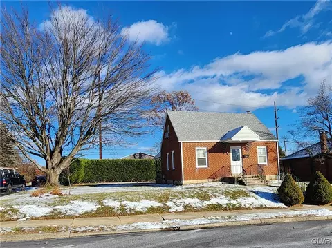921 N 13th St, Allentown, PA 18102