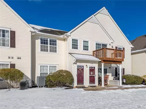 74 Wagon Wheel Road #74, Quakertown Boro, PA 18951