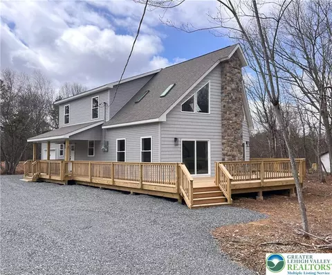 1411 Parker Trl, Albrightsville, PA 18210
