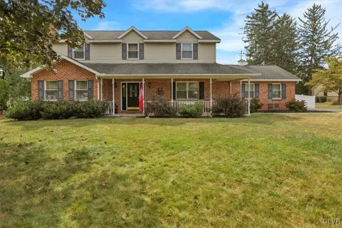 3330 Craftsbury Ct, Reading, PA 19605