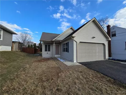 1321 Byfield St, Allentown, PA 18103