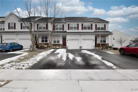 972 King Way, Breinigsville, PA 18031