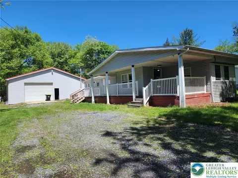 1150 E Stateside Dr, Danielsville, PA 18038