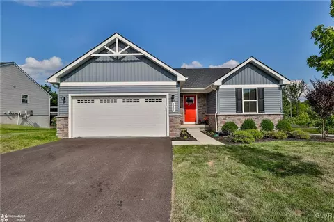 4201 Magnolia Ln, Whitehall, PA 18052