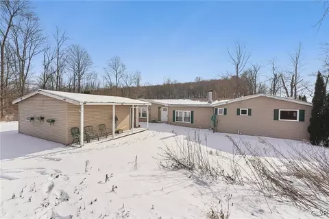 3071 W Beersville Rd, Bath, PA 18014