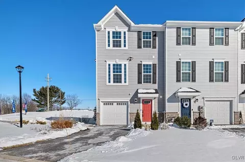 201 Ashton Ct, Catasauqua, PA 18032