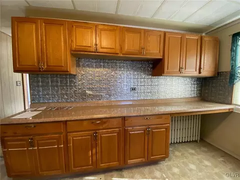 282 13th Ave, Bethlehem, PA 18018 photo 8