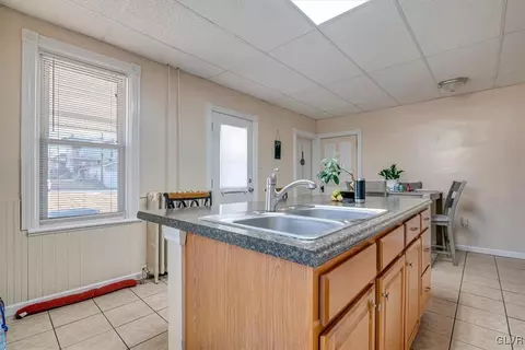 2153 Main St, Bethlehem, PA 18017 photo 16