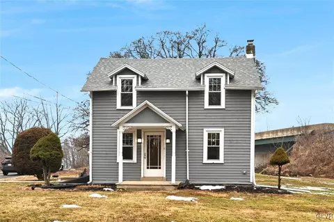 6325 Chapmans Rd, Allentown, PA 18106