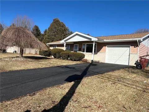 4469 N Church St, Egypt, PA 18052