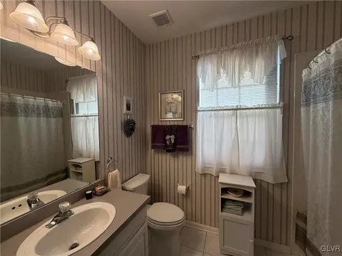 1847 Gregory Pl, Hellertown, PA 18055 photo 20
