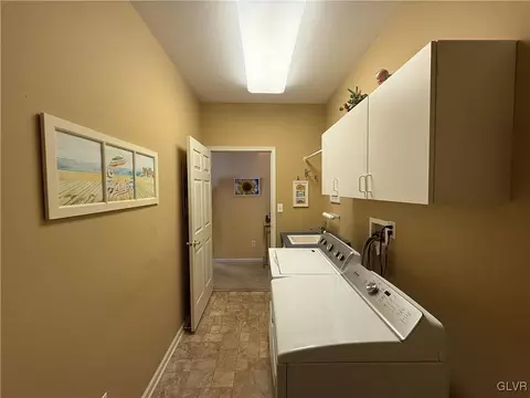 1847 Gregory Pl, Hellertown, PA 18055 photo 23