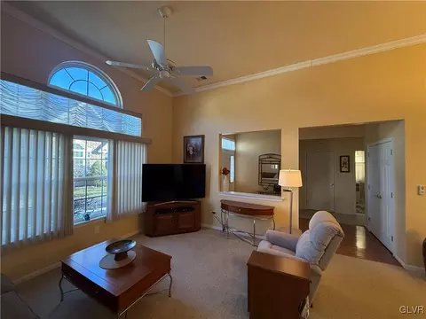 1847 Gregory Pl, Hellertown, PA 18055 photo 6