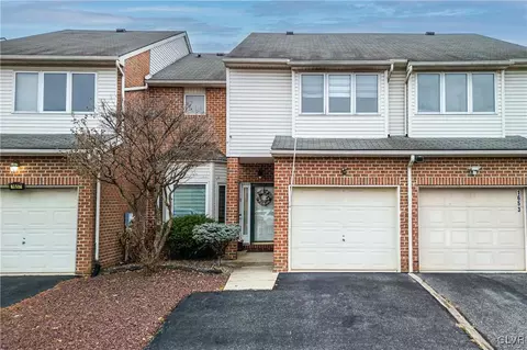 1655 Harding Cir, Fullerton, PA 18052