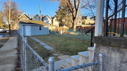 640 10th Ave, Bethlehem, PA 18018 photo 3
