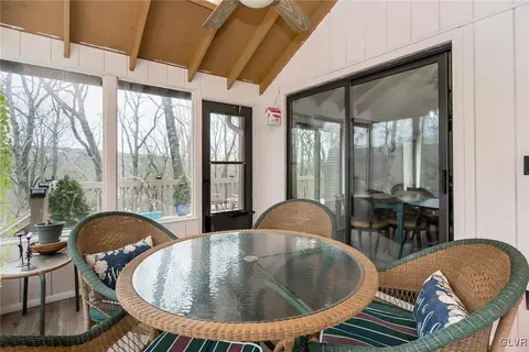 5967 Decker Rd, Saw Creek, PA 18324 photo 22