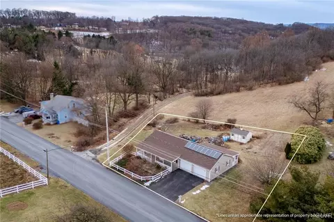 723 Almond Rd, Walnutport, PA 18088