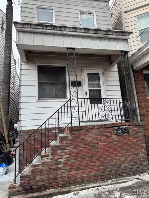 226 S Ferguson St, Shenandoah, PA 17976