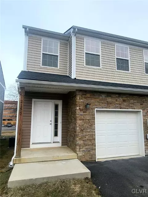2155 S Poplar St, Allentown, PA 18103