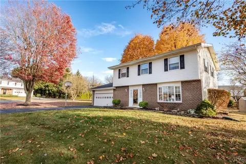 912 N 7th St Cir, Emmaus Borough, PA 18049