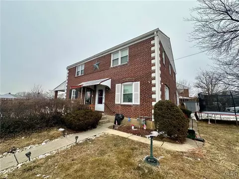 1971 S Law St, Allentown, PA 18103