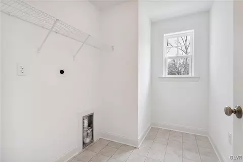 4337 Taviston Ct E, Emmaus, PA 18049 photo 25