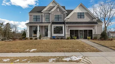 4338 Taviston Ct E #HOME 26, Emmaus, PA 18049