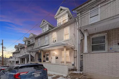 621 Hillside Ave, Bethlehem, PA 18015