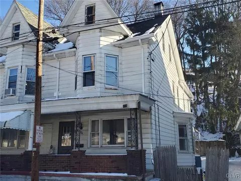 205 Schuylkill Ave, Tamaqua, PA 18252