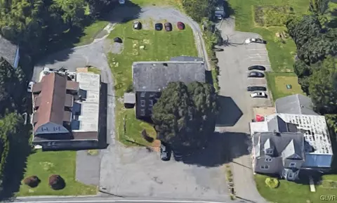 6945 Weaversville Rd, Northampton, PA 18067
