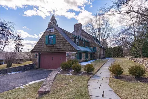 328 N 26th St, Allentown, PA 18104